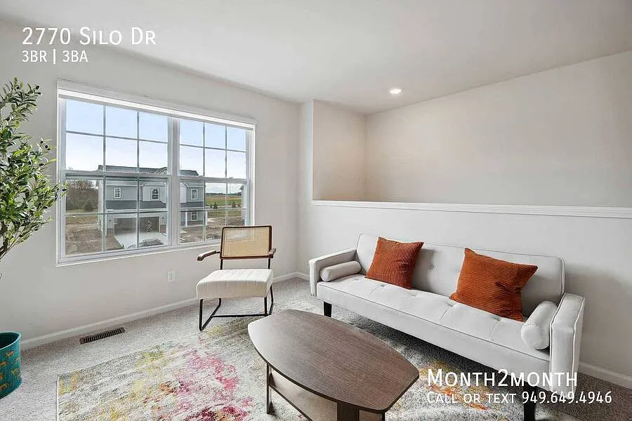 Luxury Living Residence On Silo Dr — Photo 4