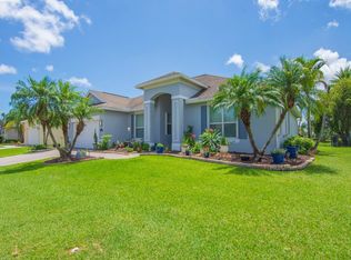 670 Tangelo Cir SW, Vero Beach, FL 32968