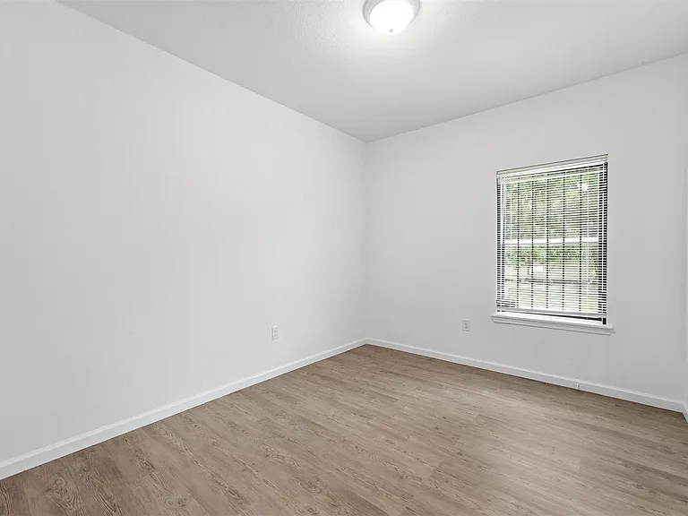319 N Carolina St #A — Photo 13