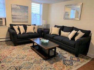 6 Baton Rouge Ave, Ventnor City, NJ 08406