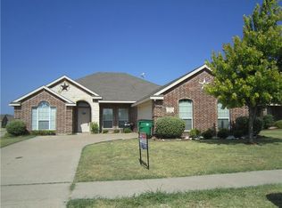 132 Parks Branch Rd, Red Oak, TX 75154