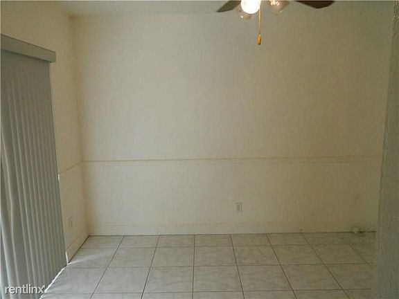 7800 nw 8