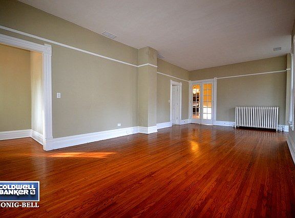 3rd image of 1010 Illinois Ave