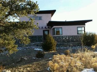 225 Rio Bravo Dr, Los Alamos, NM 87544