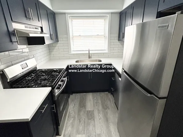 2727 W Berwyn Ave, Chicago, IL