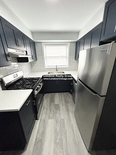 2727 W Berwyn Ave Photo 1 2727 W Berwyn Ave Photo 1