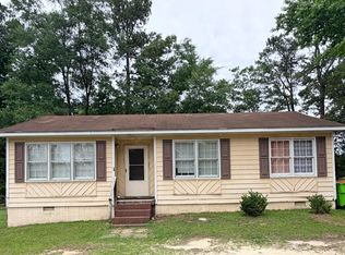 199 Zoo Rd S, Roanoke Rapids, NC 27870