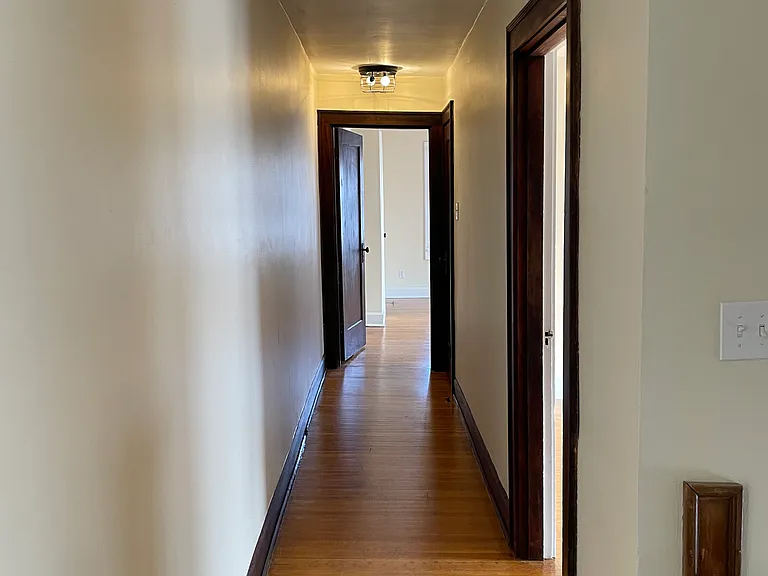 4052 N Central Ave — Photo 28
