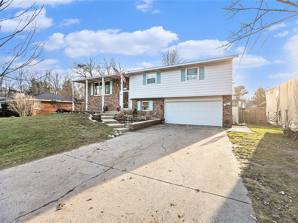 1st image of 1819 Eloise Dr