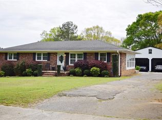 504 E Green St, Iva, SC 29655