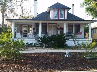 215 Center St, Green Cove Springs, FL 32043