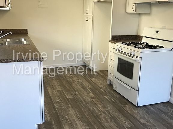 4th image of 2650 E Park Ln APT B