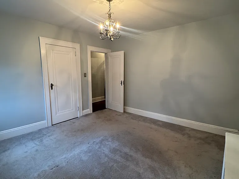 734 Greenwood Rd — Photo 16