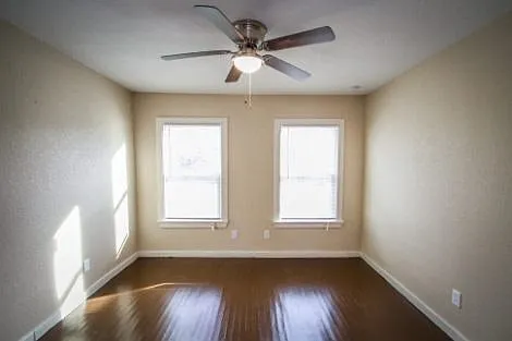 936 Poinsettia St — Photo 25