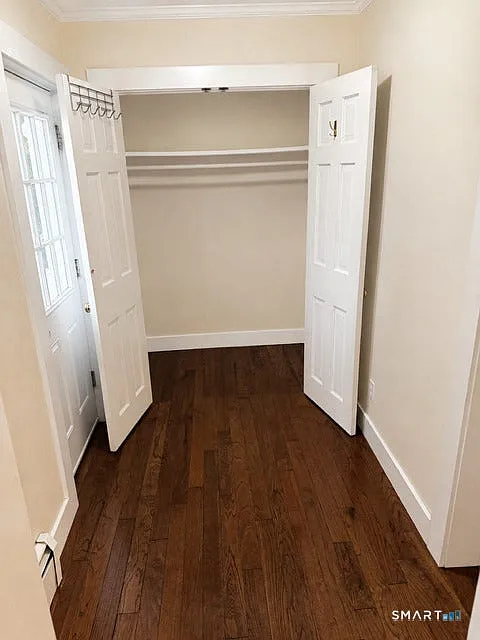 2 bed, 1100 sqft, $3,400 — Photo 3