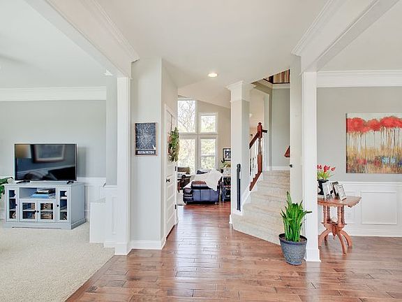 5th image of 3200 Tecumseh Way