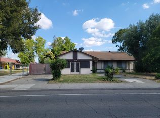 7548 Lindale Dr, Sacramento, CA 95828