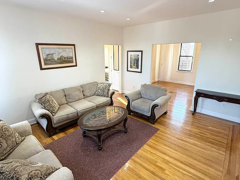 115-25 Metropolitan Ave #61 — Photo 9