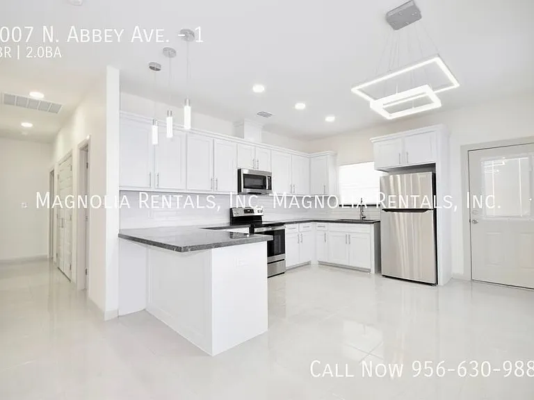1007 N Abbey Ave #1 — Photo 5