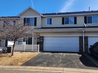 1808 Mockingbird Ave, Shakopee, MN 55379