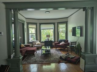 2625 N Palmer St, Milwaukee, WI 53212