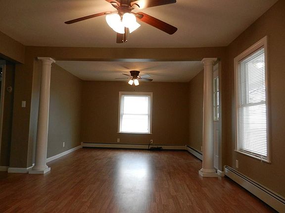 3rd image of 31 Essex St #A