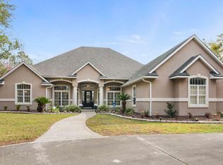 822 SW Scenic Lake Dr, Lake City, FL 32055