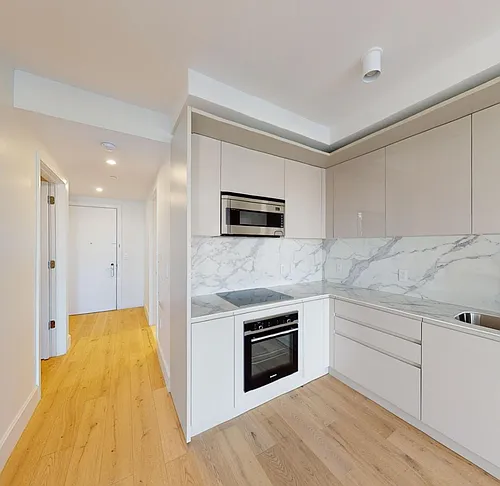 204 Marin Blvd Photo 1