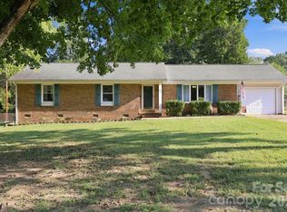 105 Stoneybrook Rd, Salisbury, NC 28147