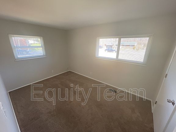 5th image of 8637 Glenrose Ln