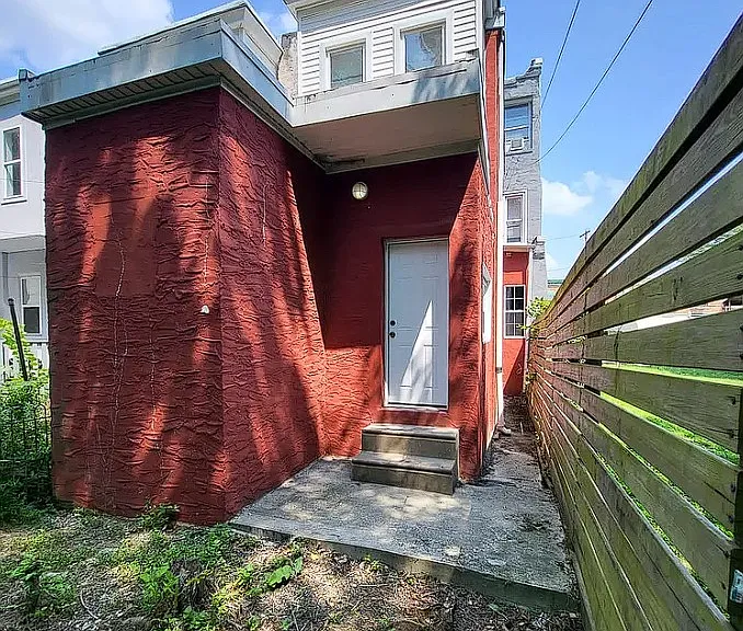 38 N 51st St — Photo 17
