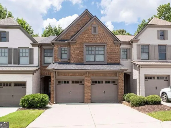 4922 Berkeley Oak Cir, Peachtree Corners, GA 30092