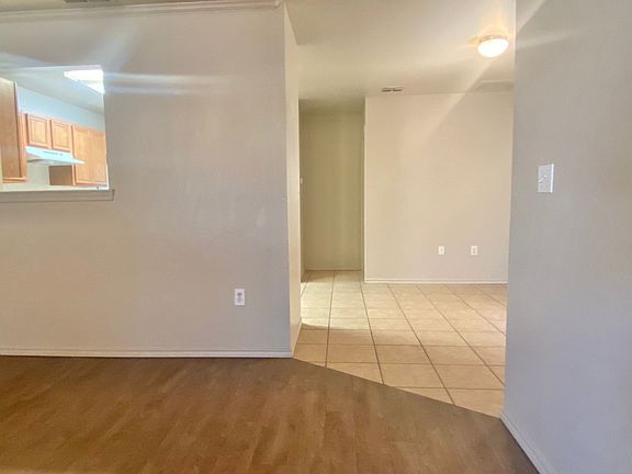 5th image of 506 N Chicago Ave APT B