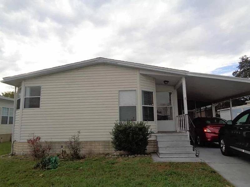 1st image of 1528 Hawaiian Palm Ln