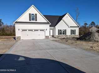 2 N Ardsley Ln, Rocky Point, NC 28457