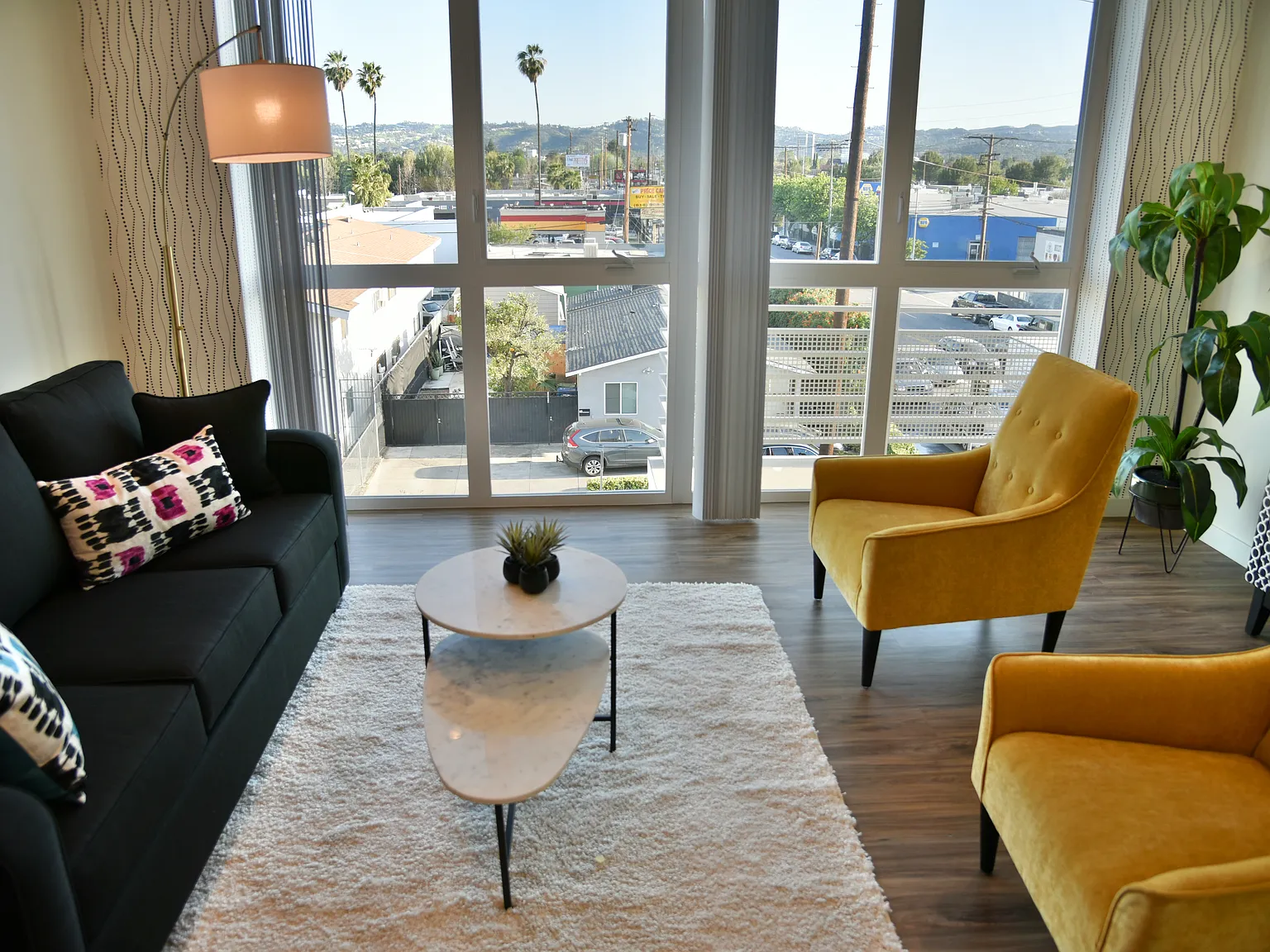 6200 Kester Apartments LLC — Photo 2