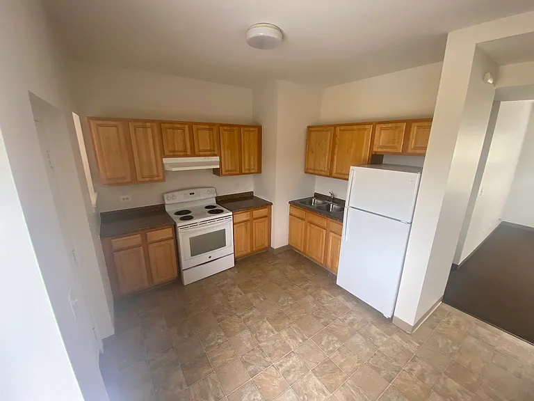 5647 W Madison St #10-3C — Photo 4