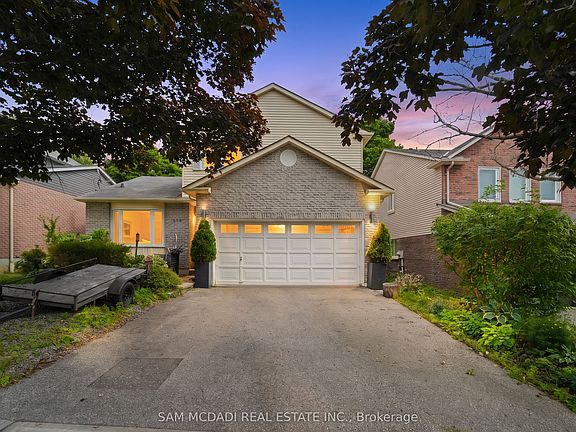 2nd image of 644 Sweetwater Pl