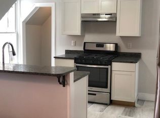 8 Boynton St #2, Portland, ME 04102