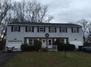 19 Dowling Rd, Albany, NY 12205