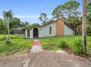617 Glenn Ave, Lehigh Acres, FL 33972