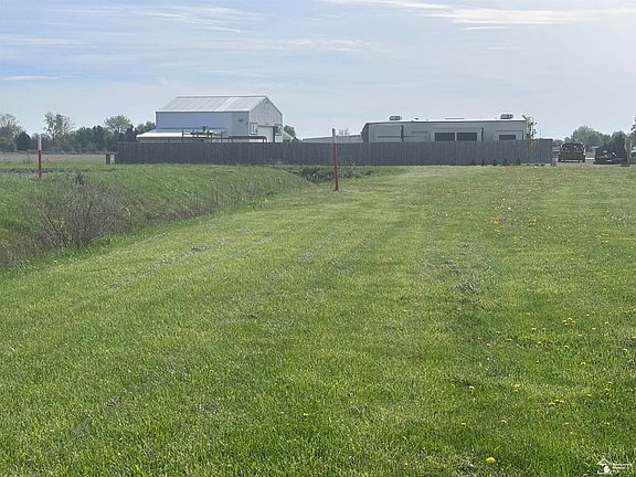 3rd image of 8302 E Us Highway 223