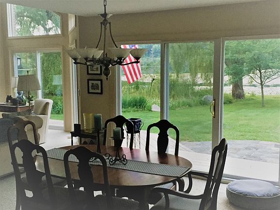 2nd image of 6920 Leytonstone Blvd