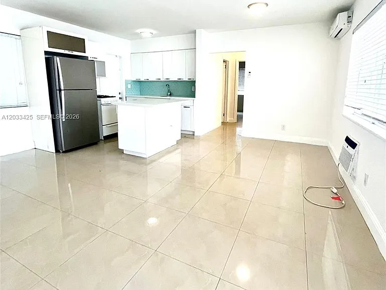 2031 Jackson St #3 — Photo 3