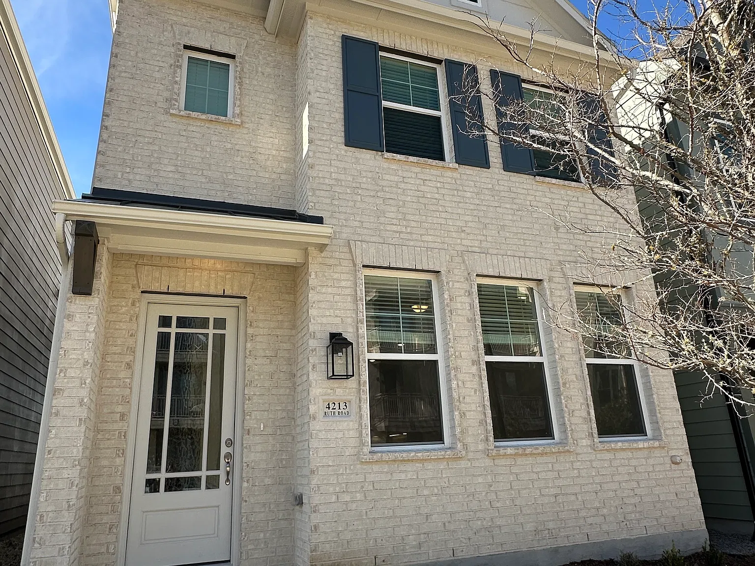 4213 Ruth Rd — Photo 2