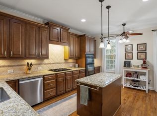 328 Bridgegate Dr, Cary, NC 27519