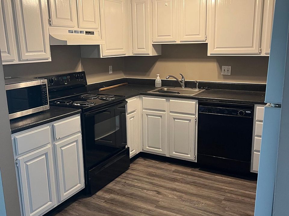 1st image of 1727 Canary Cv