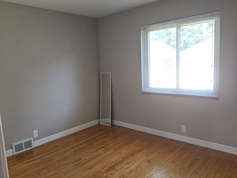 628 Neff Rd — Photo 11