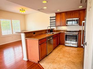 1605 Emerald St, San Diego, CA 92109
