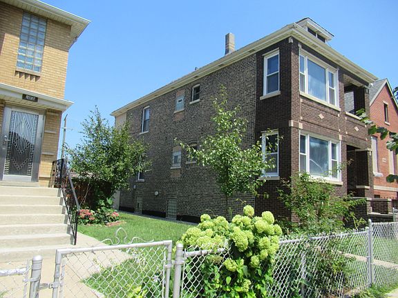 5th image of 1046 W 34th Pl